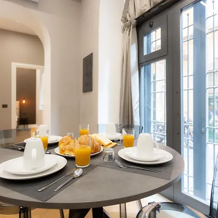 Luxury Coronari * רומא